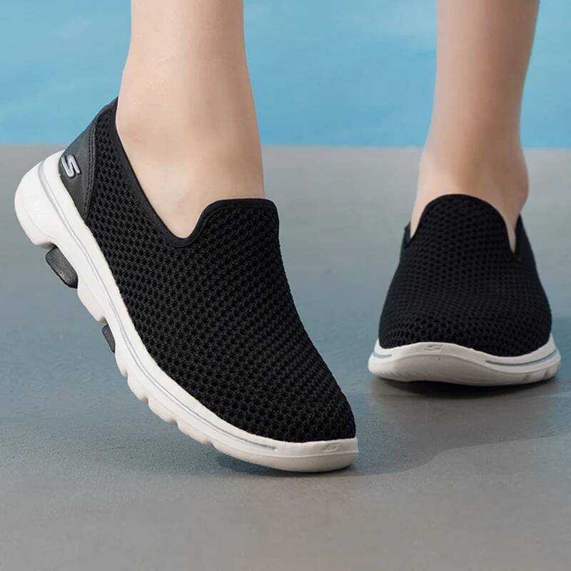 Skechers 124163-Bkw Womens Go  - Women Shoes Skechers ulasan dan harga