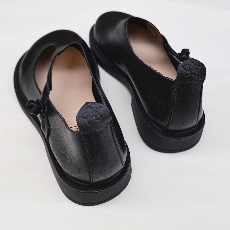 Careaymade-Genuine Leather Big - Women Shoes Black ulasan dan harga
