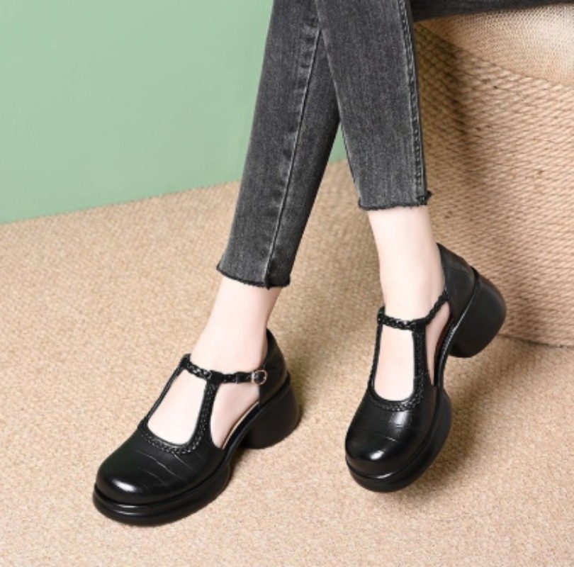 Women Black Croc‑Embossed Mary - Women Shoes Sandals ulasan dan harga